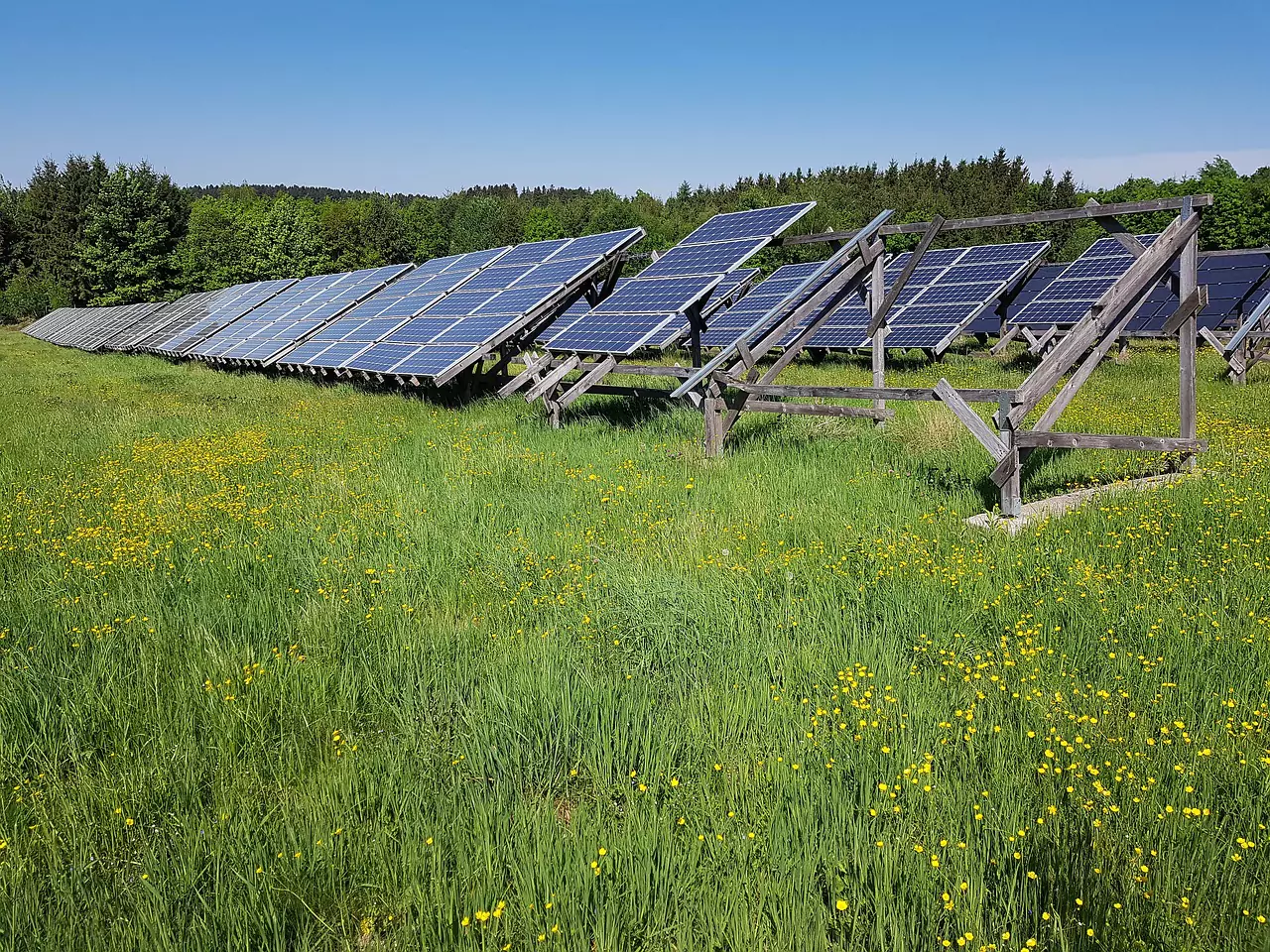 Installateur photovoltaïque à Étain : produisez votre propre énergie